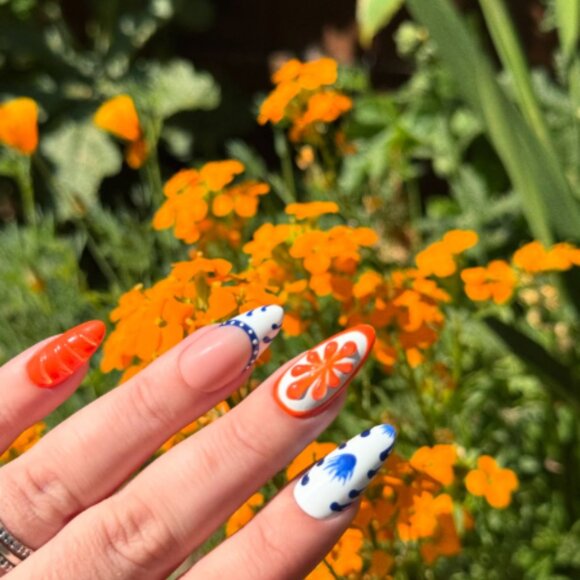 Custom Nail Art! - Designed by you! - Pineapple.pressons - Picture 4 of 6